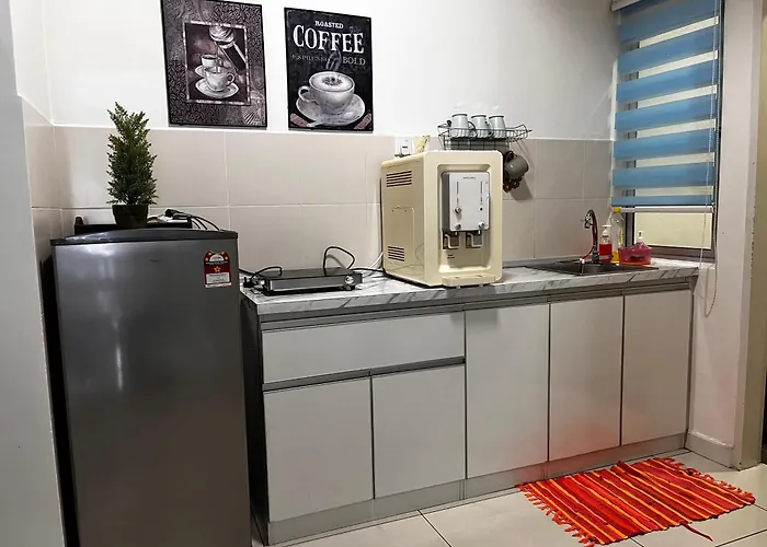 Casarozza Homestay, Southville City