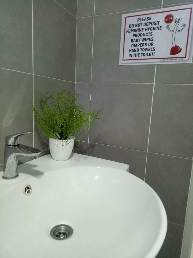 Casarozza Homestay, Southville * Bangi
